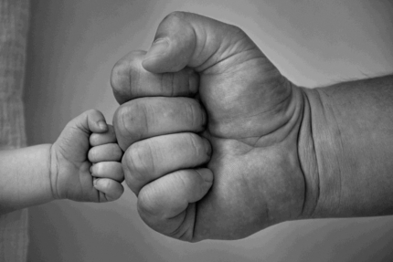 norberthentges-hands-5823088 (1)
